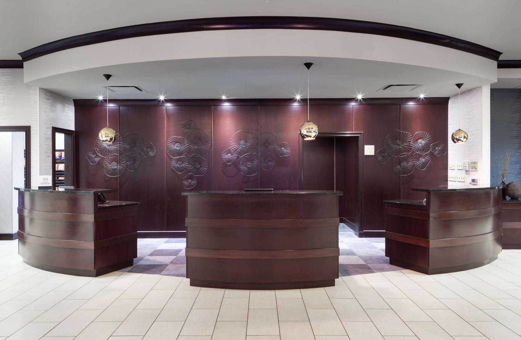 Embassy Suites By Hilton Tampa Brandon Heartland Exteriér fotografie