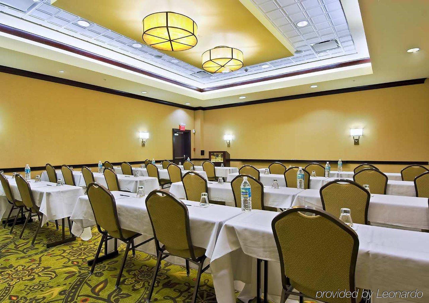 Embassy Suites By Hilton Tampa Brandon Heartland Zařízení fotografie